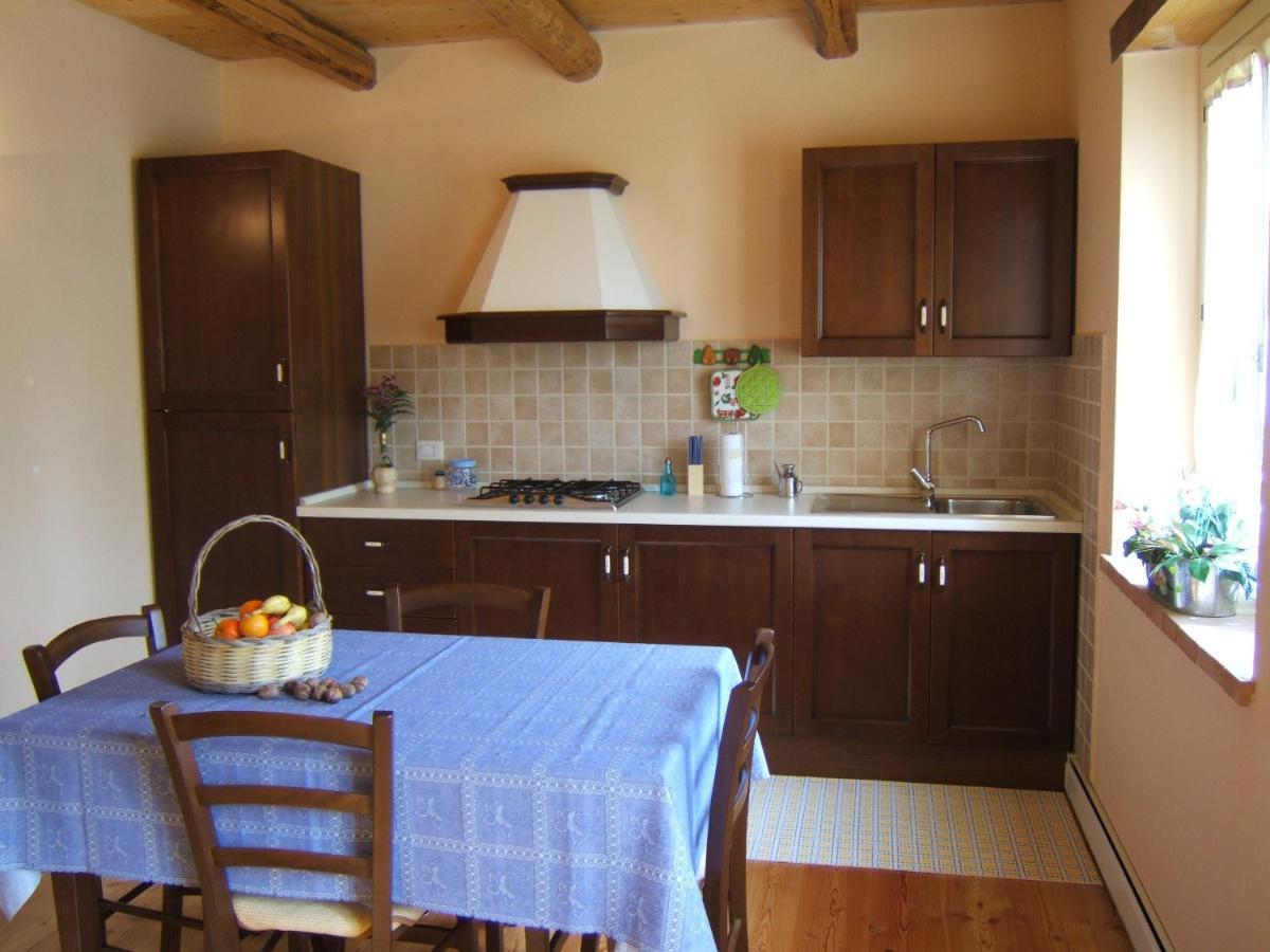 Agriturismo I Ciliegi del Checco San Marcello  Camera foto